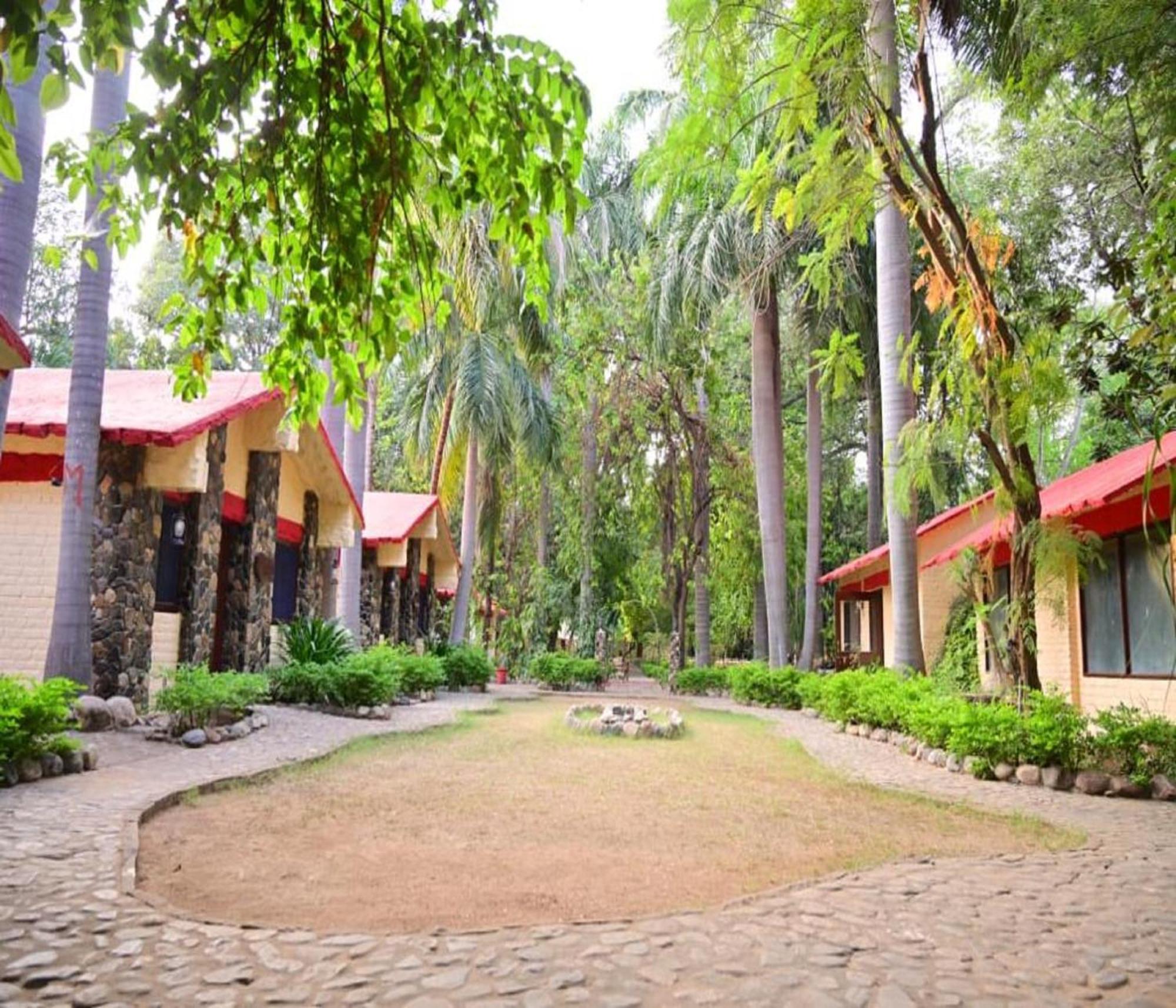 Leopard'S Lair Jungle Lodge Bisalpur Eksteriør bilde